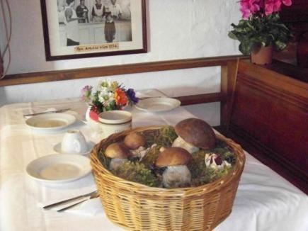 Garni Pecol Bed & Breakfast Fusine Екстериор снимка